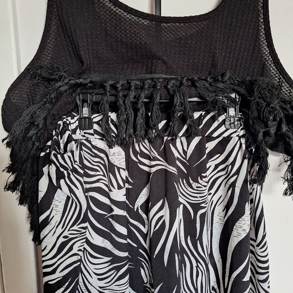 SHEIN 2XL Fringe Hem Tank Top & Zebra Print Skirt - Picture 14 of 17